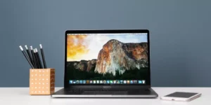 Macbook Vs. Windows Laptops: Pros and Cons